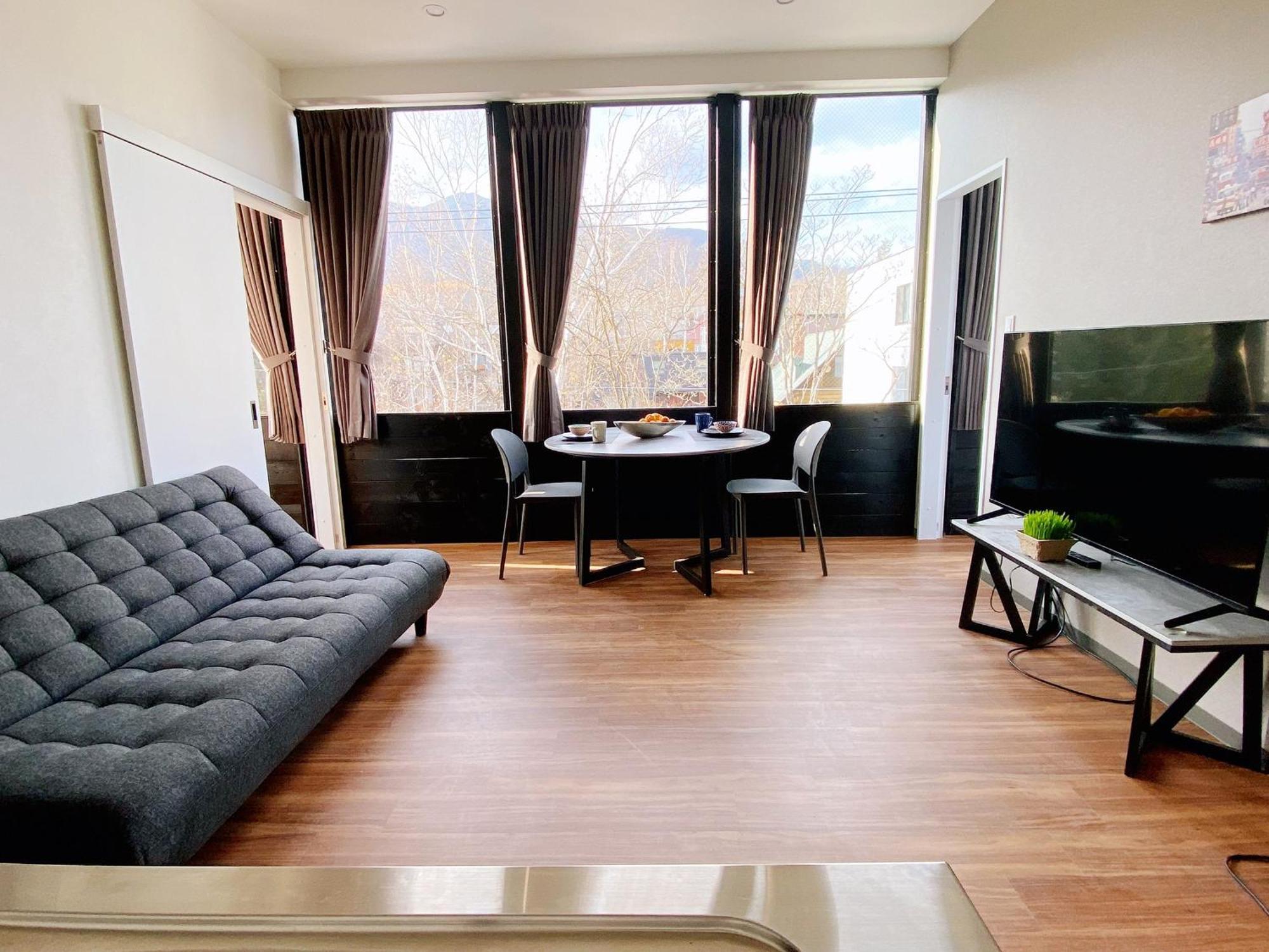 Q Fox Black Diamond Hotel Куттян Экстерьер фото